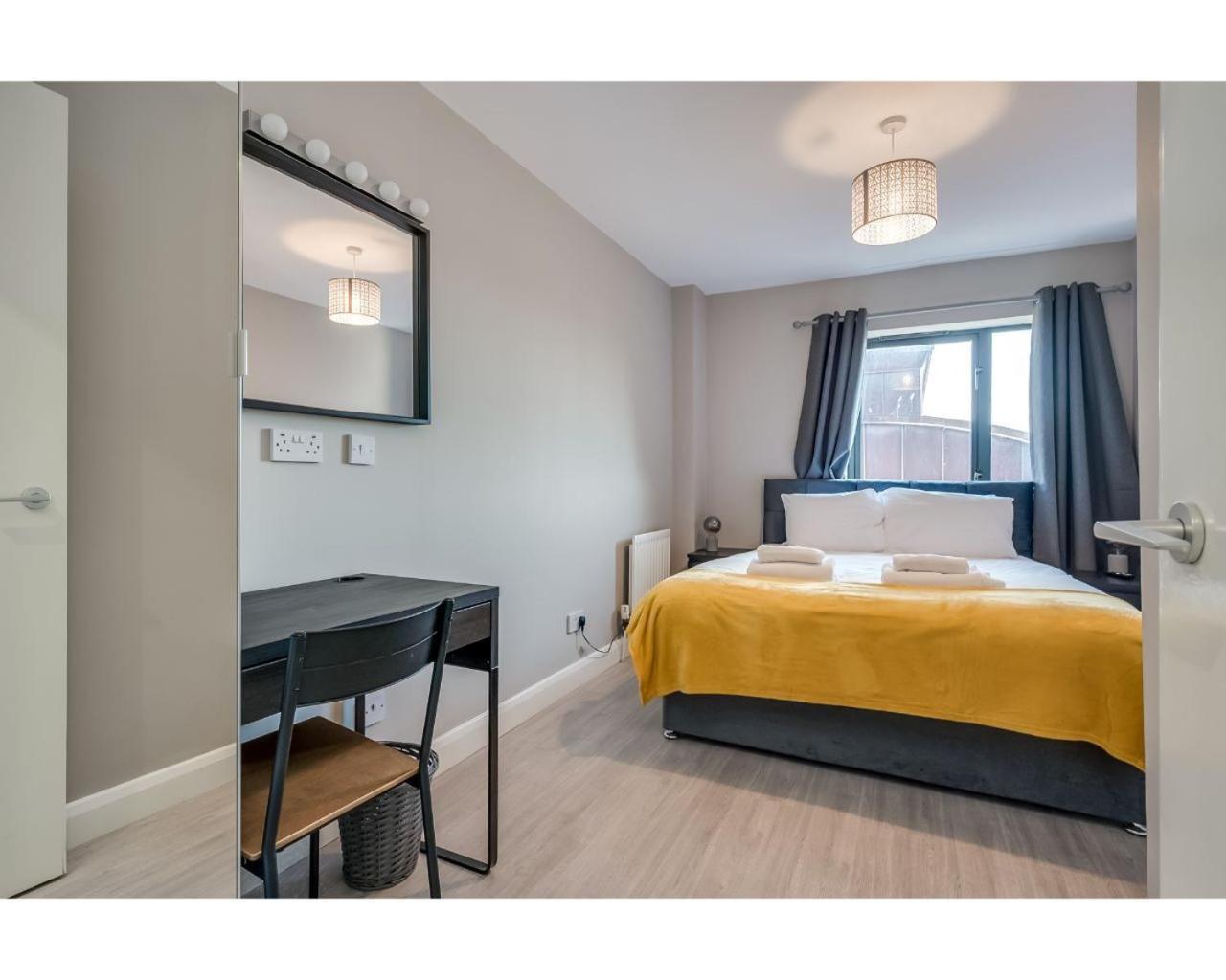 Central Belfast Apartments: Citygate Eksteriør billede